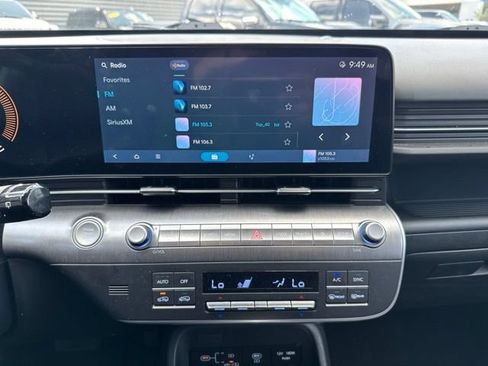 Certified 2024 Hyundai Kona SEL AWD/4WD image 21