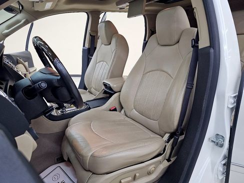 Used 2012 GMC Acadia Denali FWD image 17