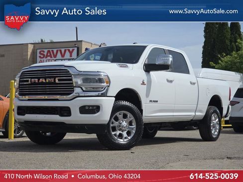 Used 2024 RAM 2500 Laramie AWD/4WD image 1