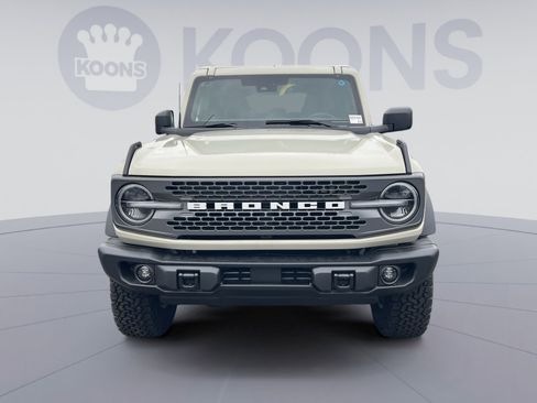 New 2025 Ford Bronco Badlands image 11