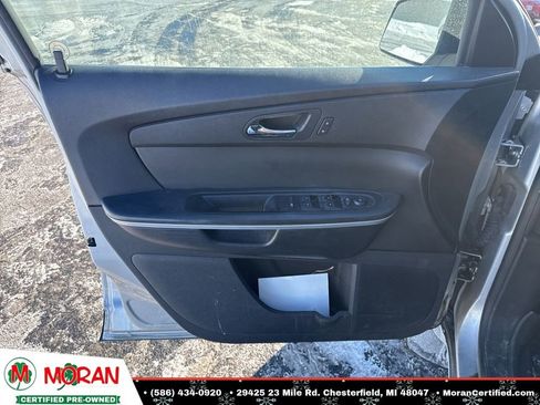 Used 2012 GMC Acadia SL image 9