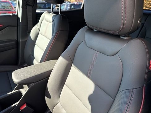 New 2026 Chevrolet TrailBlazer RS w/ Convenience Package image 10