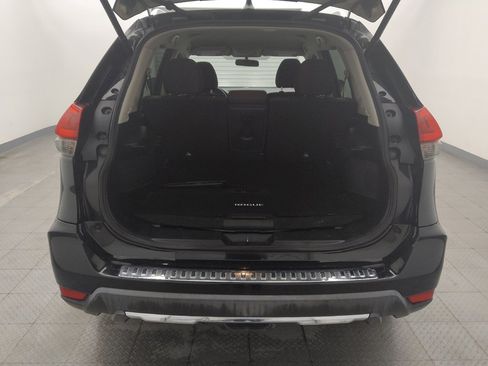 Used 2018 Nissan Rogue SV FWD image 29