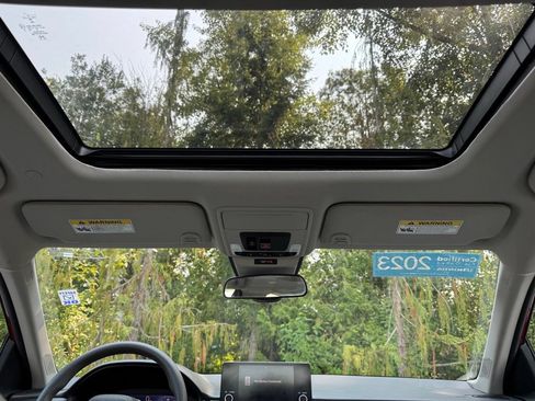 Certified 2023 Honda Accord EX image 17