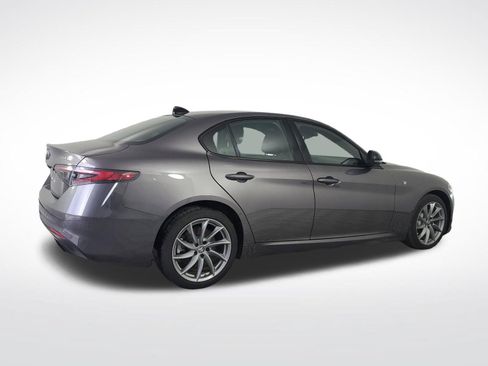 Used 2024 Alfa Romeo Giulia Ti w/ Active Assist Plus Package AWD/4WD image 13