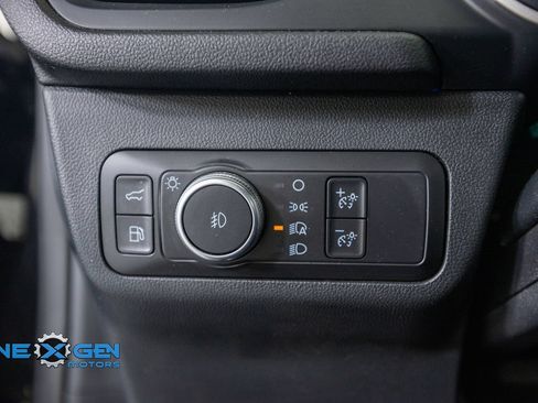 Used 2021 Ford Escape SEL w/ Technology Package AWD/4WD image 13