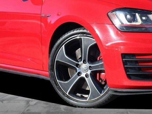 Used 2017 Volkswagen GTI Autobahn FWD image 3