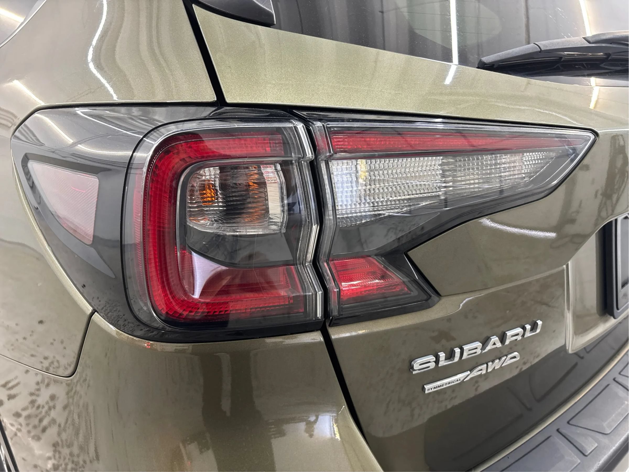 Used 2020 Subaru Outback Touring XT AWD/4WD image 33
