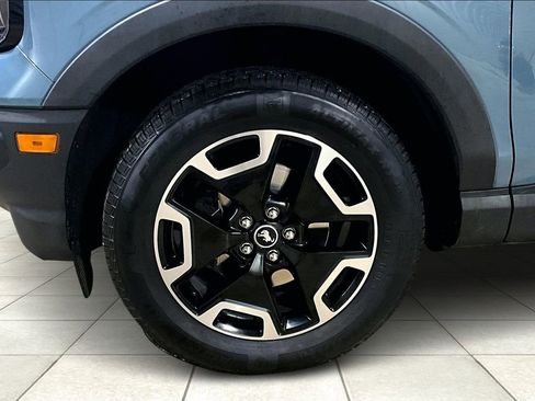 Certified 2022 Ford Bronco Sport Outer Banks w/ Tech Package image 9