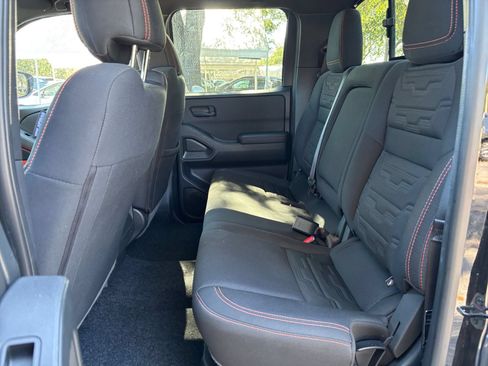 Used 2026 Nissan Frontier PRO-4X AWD/4WD image 39