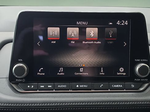 Certified 2026 Nissan Rogue SV FWD image 10