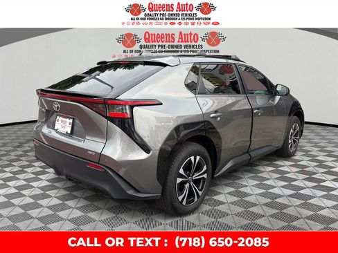 Used 2023 Toyota bZ4X AWD w/ Weather Package image 7