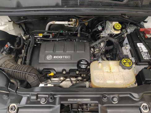 Used 2017 Buick Encore Essence FWD image 30