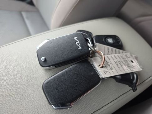 Used 2022 Kia Soul LX image 29