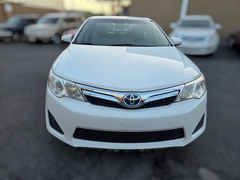 Used 2014 Toyota Camry LE FWD image 10