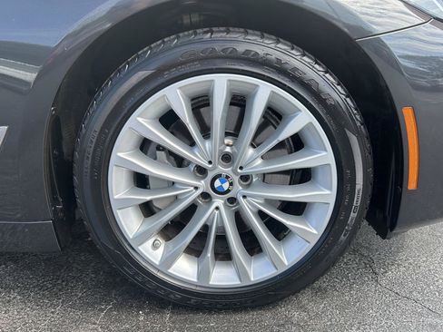 Used 2022 BMW 530i xDrive AWD/4WD image 34