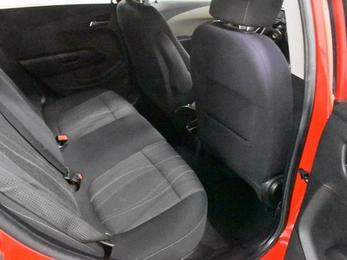 Used 2013 Chevrolet Sonic LT image 17