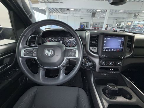 Used 2020 RAM 1500 Big Horn AWD/4WD image 16