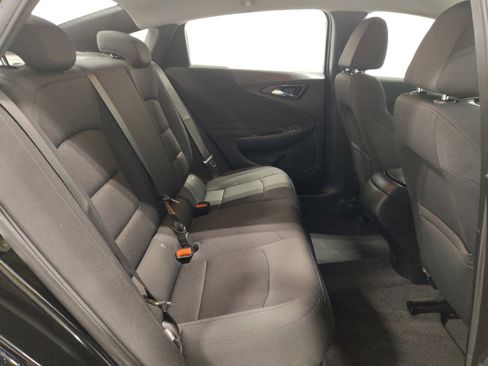 Used 2022 Chevrolet Malibu RS image 19