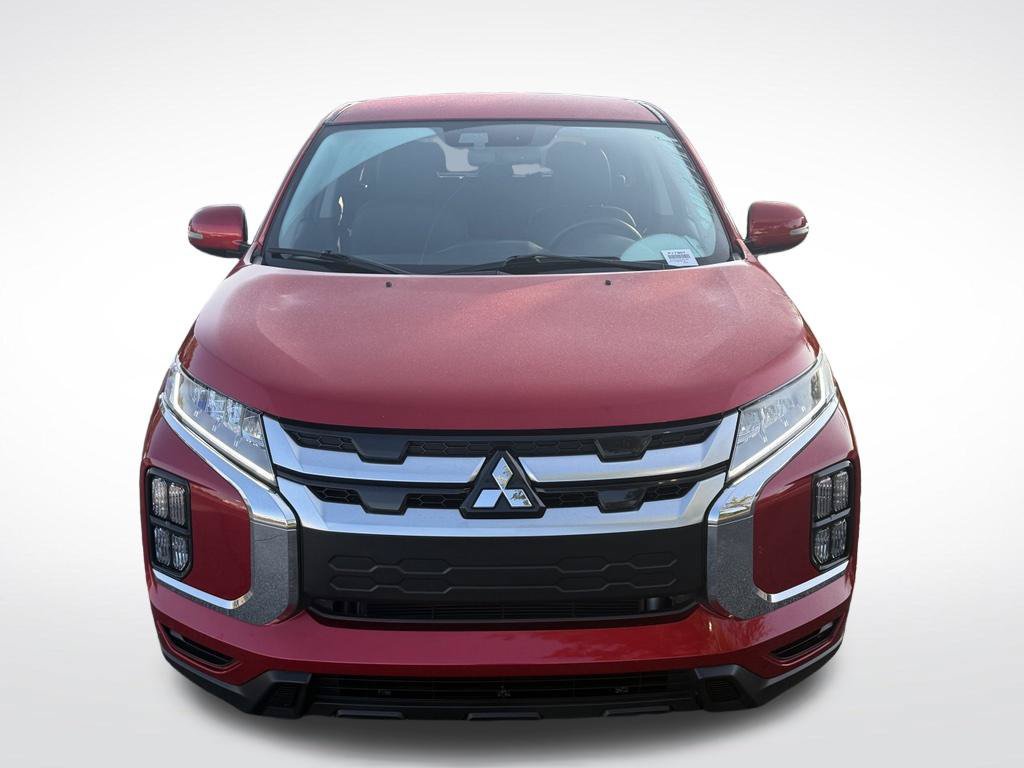 Used 2025 Mitsubishi Outlander Sport SE AWD/4WD image 9