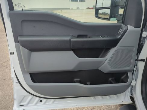 New 2026 Ford F250 XL w/ XL Off-Road Package AWD/4WD image 16