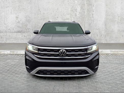 Used 2021 Volkswagen Atlas SEL image 3