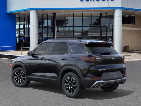 New 2026 Chevrolet TrailBlazer ACTIV w/ Convenience Package image 3