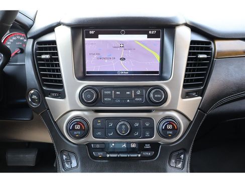 Used 2016 GMC Yukon Denali w/ Open Road Package AWD/4WD image 30