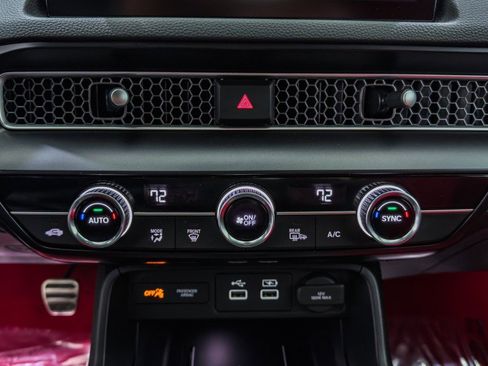 Used 2025 Honda Civic Type R image 32