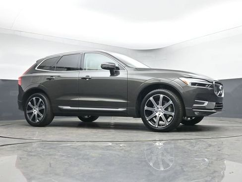 Used 2021 Volvo XC60 T5 Inscription w/ Protection Package FWD image 31