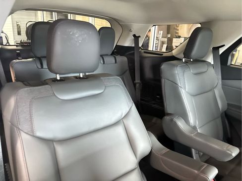 New 2026 Ford Explorer Active w/ Active Comfort Package AWD/4WD image 24
