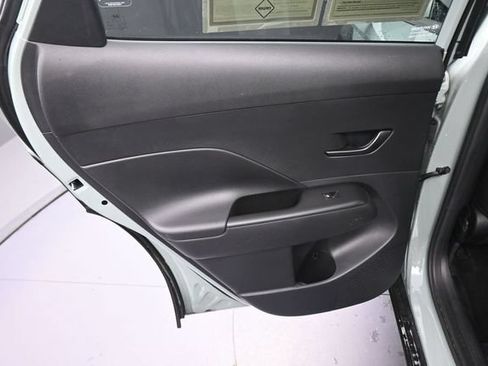 Used 2024 Hyundai Kona SEL FWD image 25