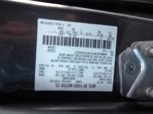 Used 2022 Ford Transit Connect XLT image 26