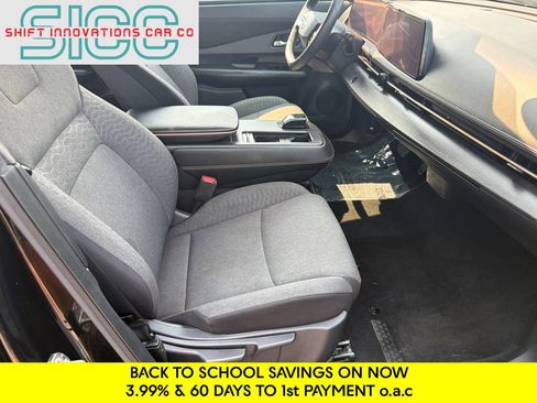 Used 2023 Nissan Ariya FWD image 14