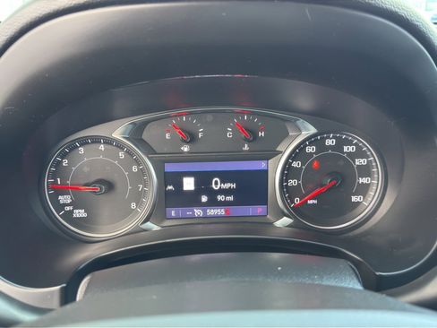 Used 2022 GMC Terrain AT4 w/ Infotainment Package II image 10