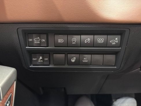 New 2026 Toyota Tundra 1794 Edition AWD/4WD image 15