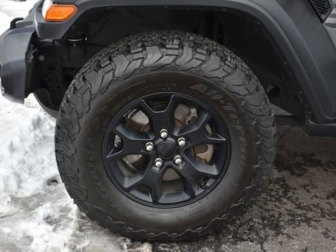 Used 2021 Jeep Wrangler Unlimited Sport image 11