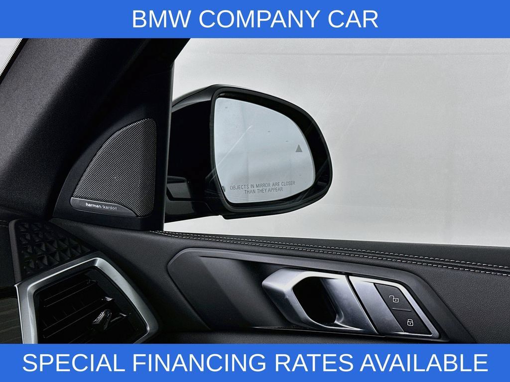 Used 2026 BMW X5 xDrive40i w/ M Sport Package AWD/4WD image 22