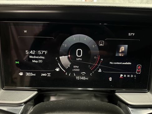 Used 2025 GMC Terrain Elevation AWD/4WD image 21