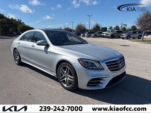 Used 2019 Mercedes-Benz S 560 4MATIC Sedan image 8