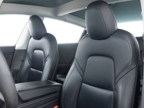 Used 2021 Tesla Model 3 Long Range image 22