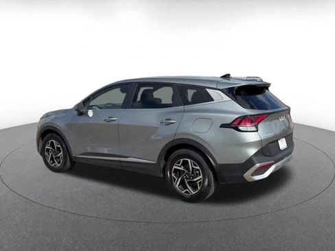 Used 2024 Kia Sportage LX FWD image 8