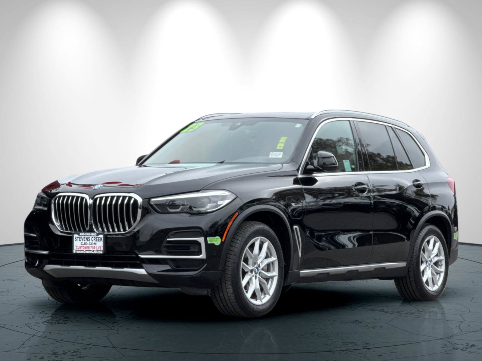 Used 2023 BMW X5 xDrive45e w/ Parking Assistance Package AWD/4WD image 8