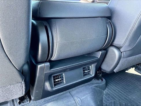 Used 2021 Chevrolet Silverado 1500 Custom Trail Boss w/ Midnight Edition image 27