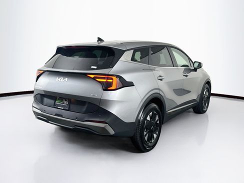 Used 2026 Kia Sportage LX FWD image 9