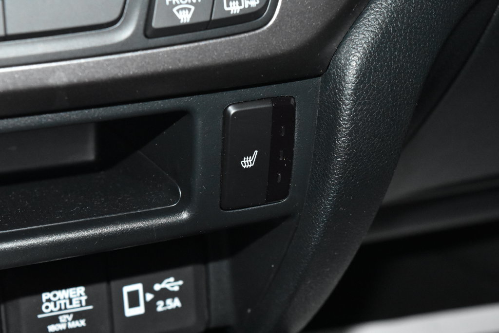 Used 2023 Honda Passport EX-L image 17