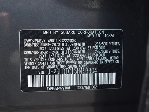 Used 2025 Subaru Forester Touring w/ Popular Package - Touring AWD/4WD image 35
