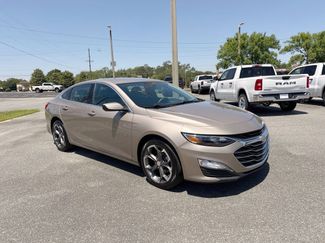 Used 2023 Chevrolet Malibu LT FWD video 1