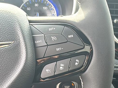 New 2026 Chrysler Pacifica Select w/ S Appearance Package image 22