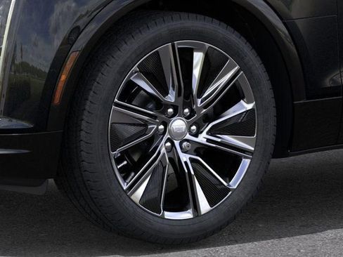 New 2026 Cadillac Lyriq Signature Luxury image 9